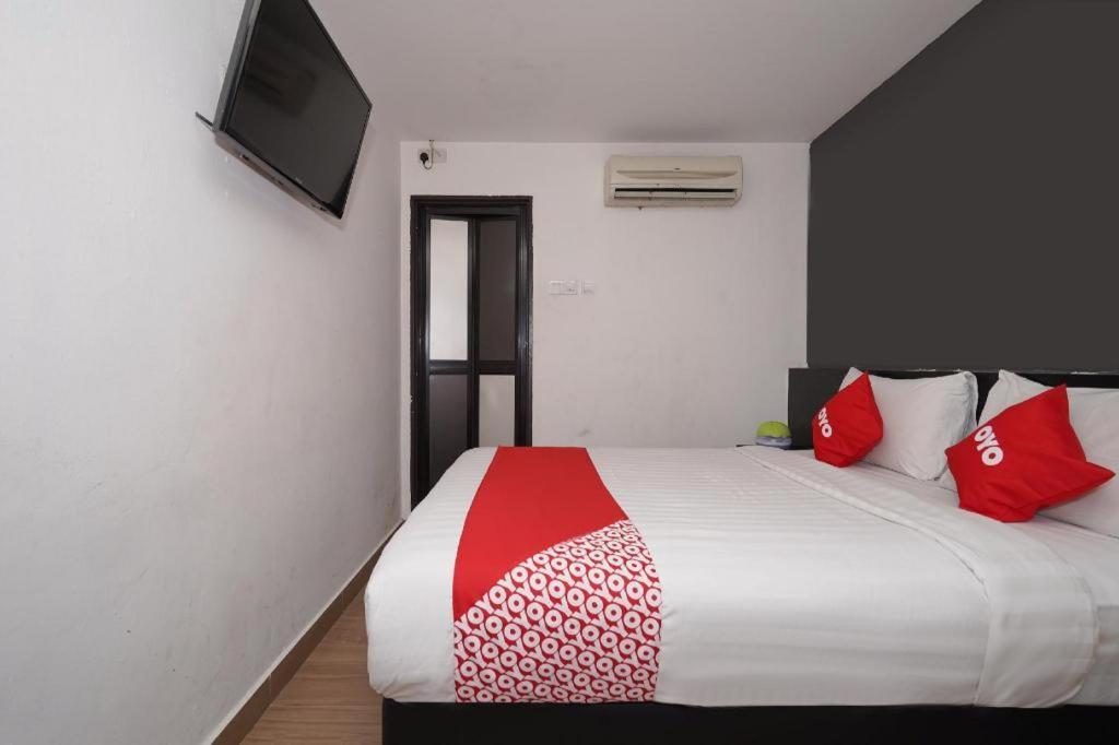 Oyo 90106 Sindbad Hotel Куала-Лумпур Экстерьер фото